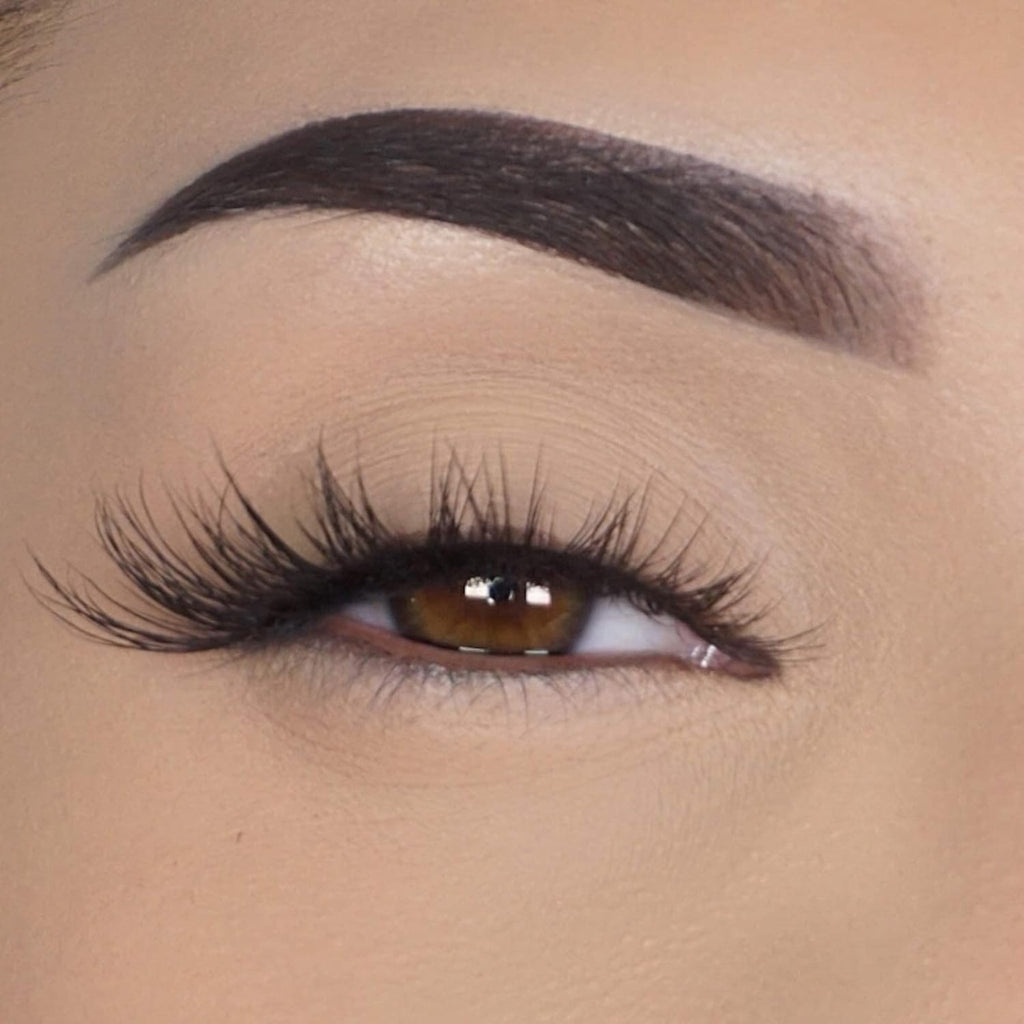 Luxe in Lite Mink Lashes, Natural Looking & Wispy Mink Lashes, False Eyelashes, Fake Lashes 13Mm Length, Reusable up to 15 Wears